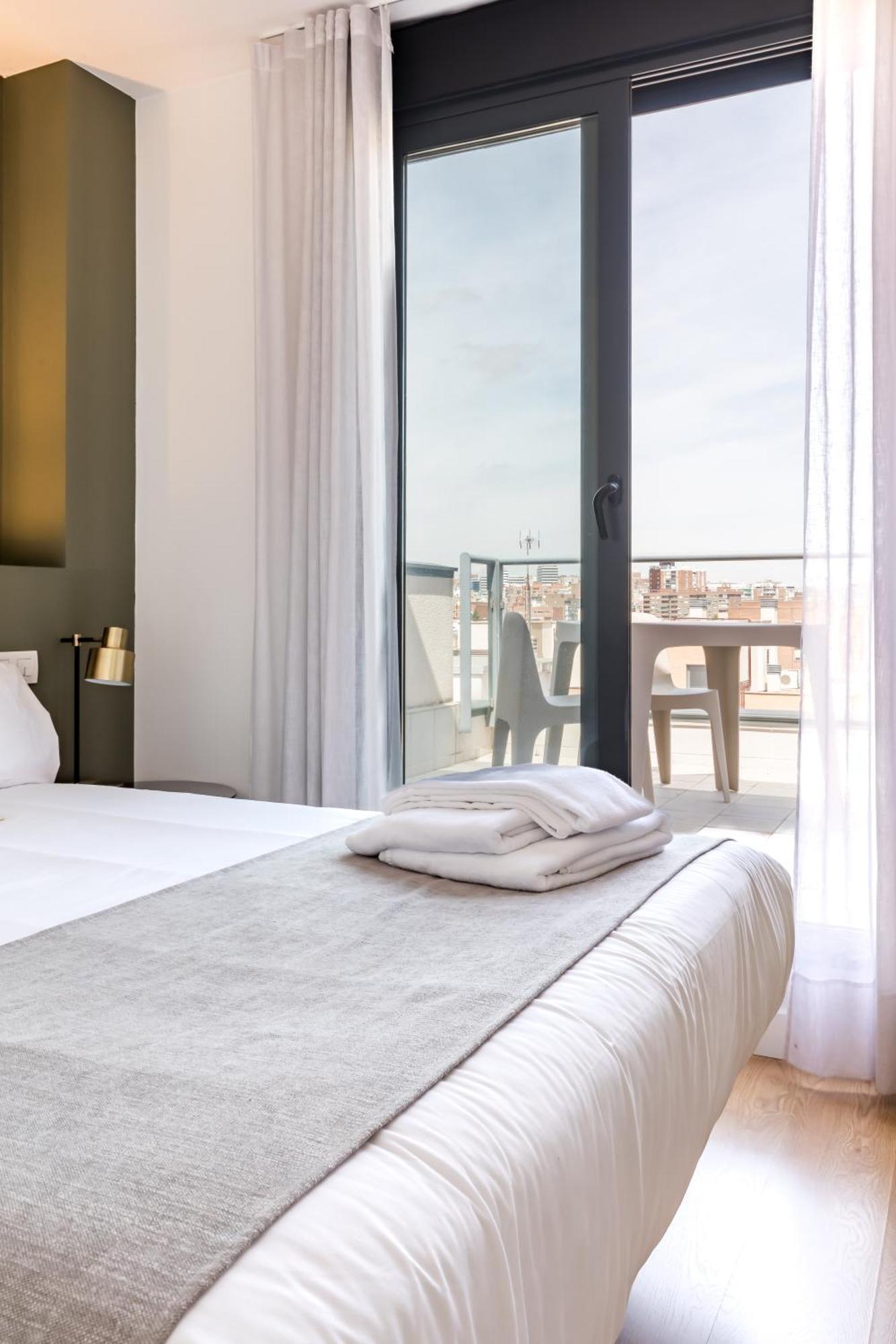 Caterina Pacifico Apartment Madrid Bagian luar foto