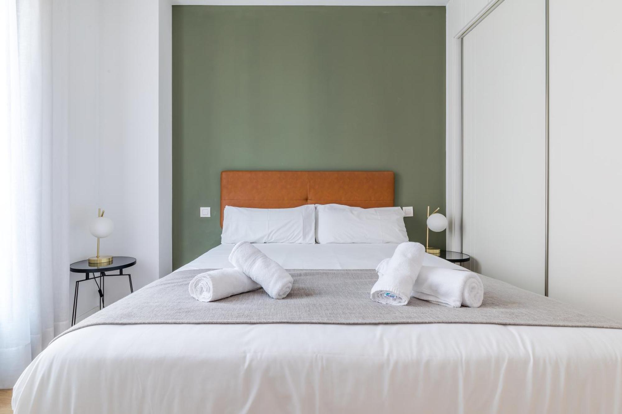 Caterina Pacifico Apartment Madrid Bagian luar foto